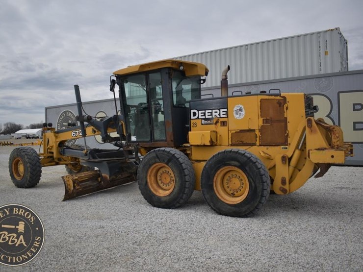 2007-deere-672d-image-9