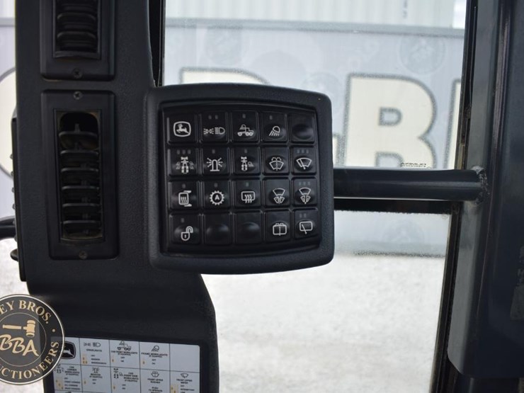 2007-deere-672d-image-72