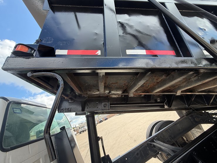 2006-ford-f650-image-5