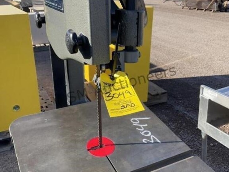 fm-bawb001a-wood-/-metal-band-saw-image-4