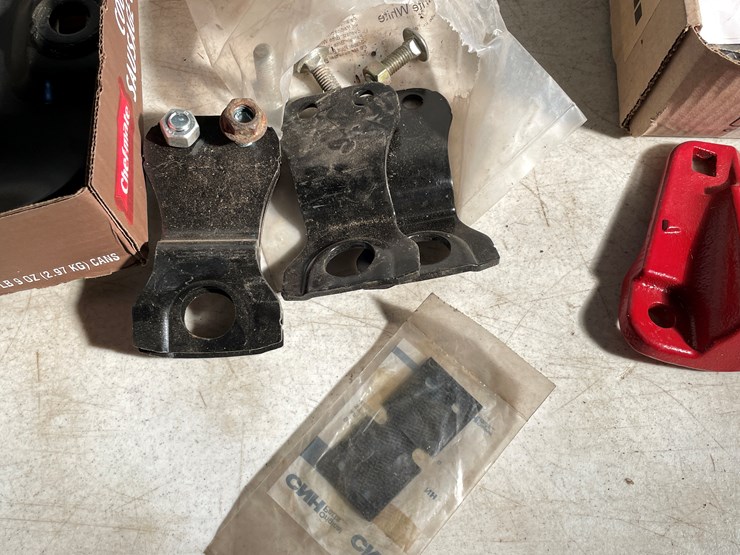 new-holland-313-image-6