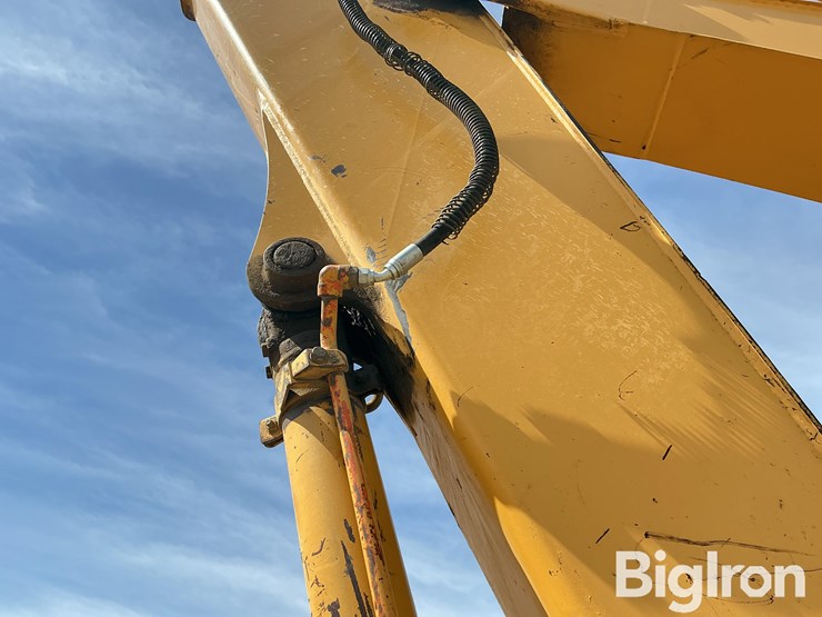 1997-deere-490e-image-16