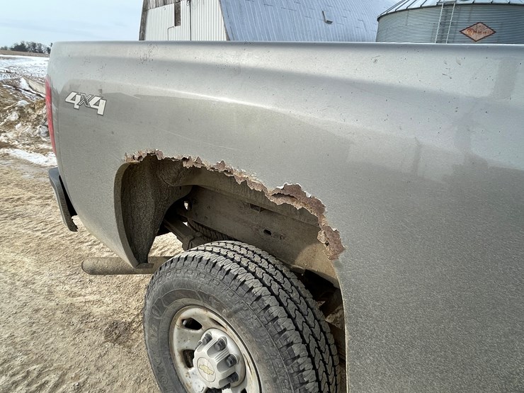 2007-chevrolet-silverado-3500-image-17