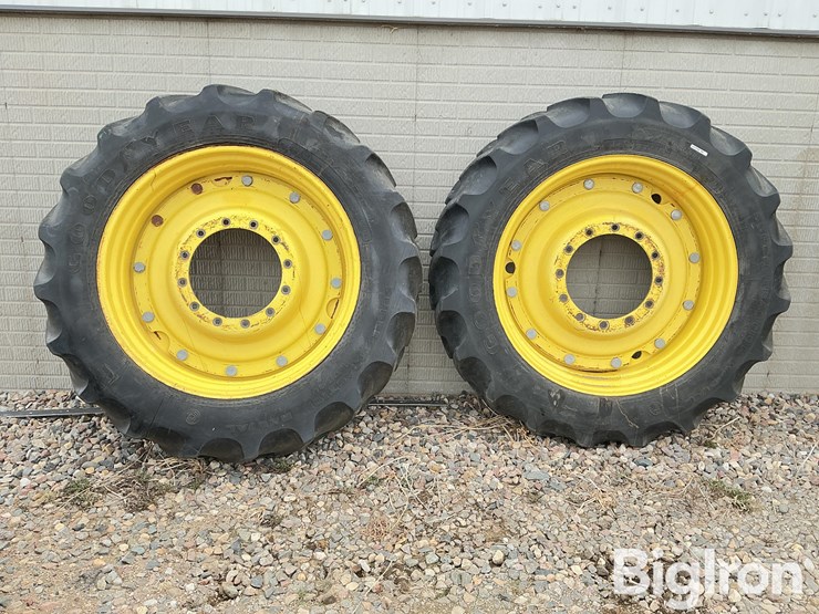 deere-tires-image-2