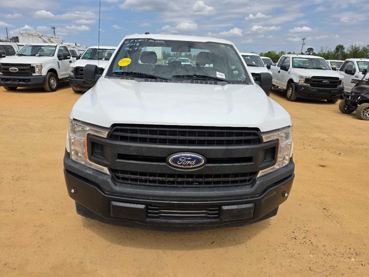 2018-ford-f150-xl-image-5