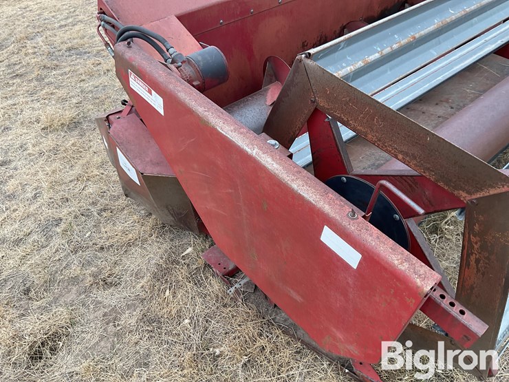 international-810-image-17