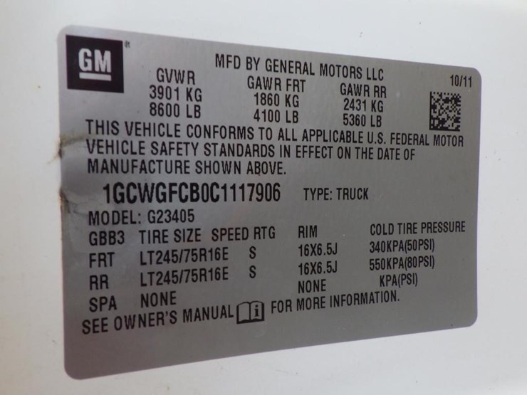 2012-chevrolet-express-2500-image-16