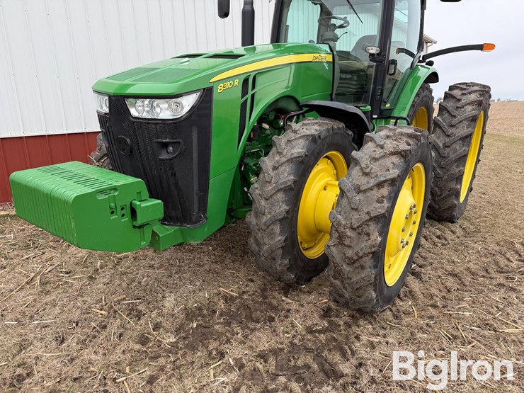 2011-john-deere-8310r-image-13