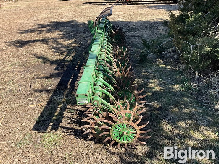 john-deere-400-image-7