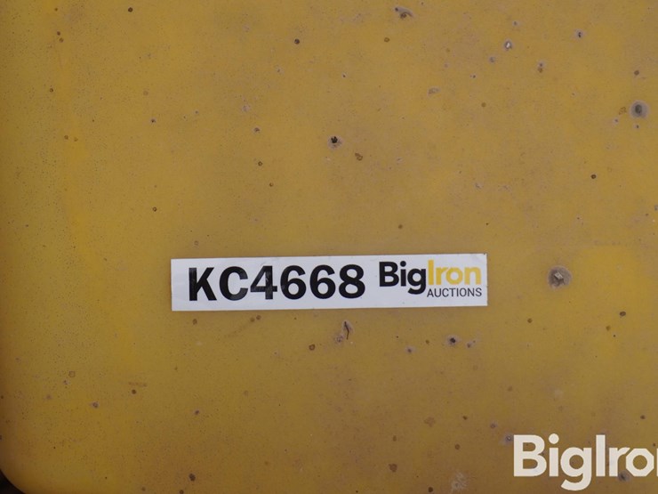 john-deere-8520t-image-15