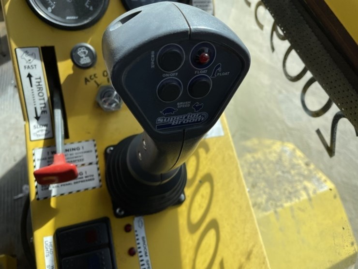 superior-broom-dt80j-image-23