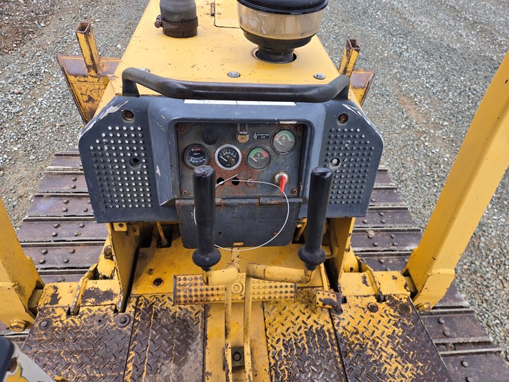 deere-550g-lt-image-39