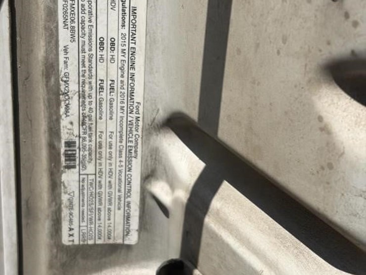 2016-ford-f550-image-8