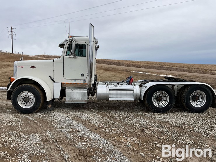 1995-peterbilt-379-image-8