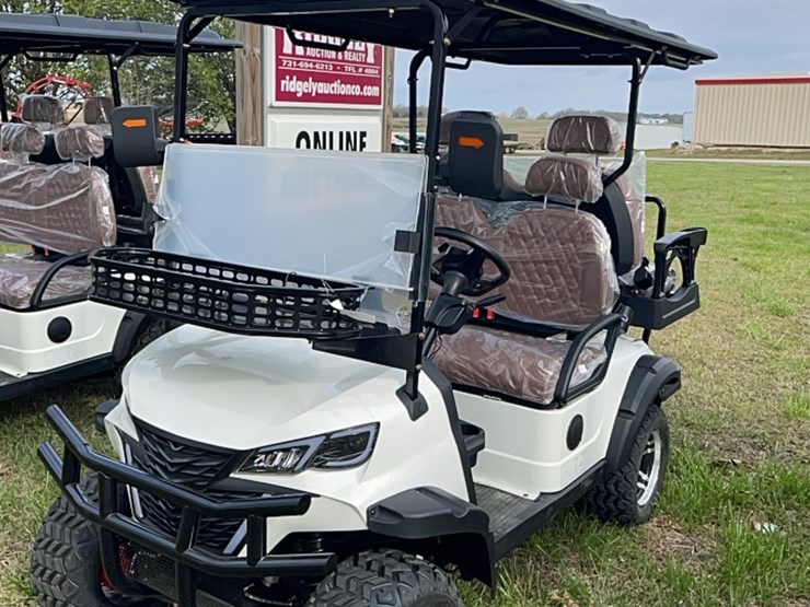 brandnew-4-seat-electric-golf-cart-image-1