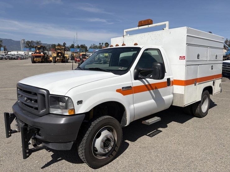 2002-ford-f450-image-1