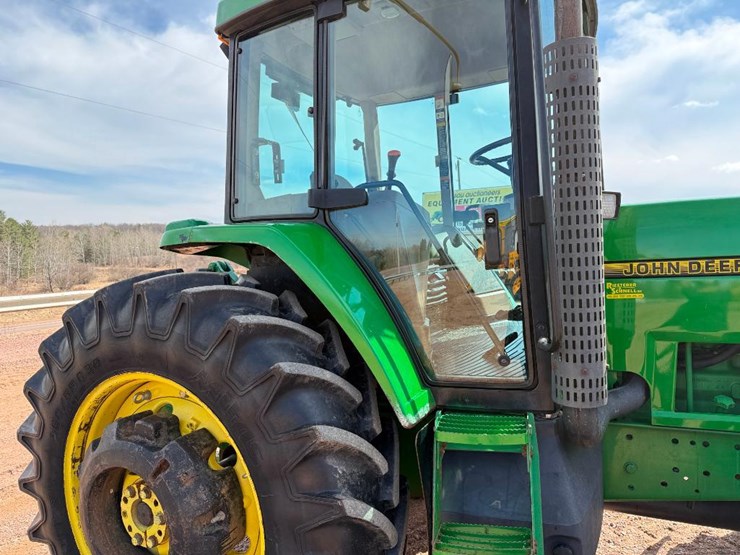 john-deere-7200-image-19