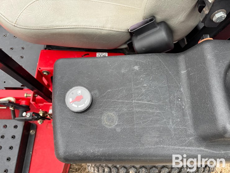 gravely-proturn-60-image-9