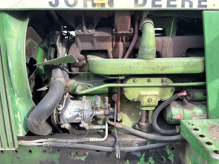 john-deere-4440-image-18