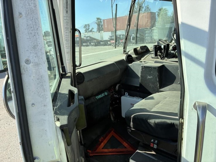 2009-autocar-xpeditor-image-10