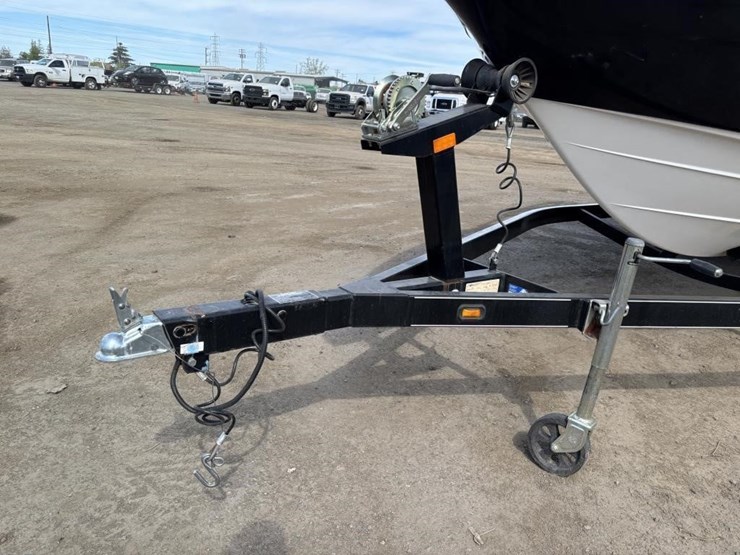 2005-unknown-trailer-image-44