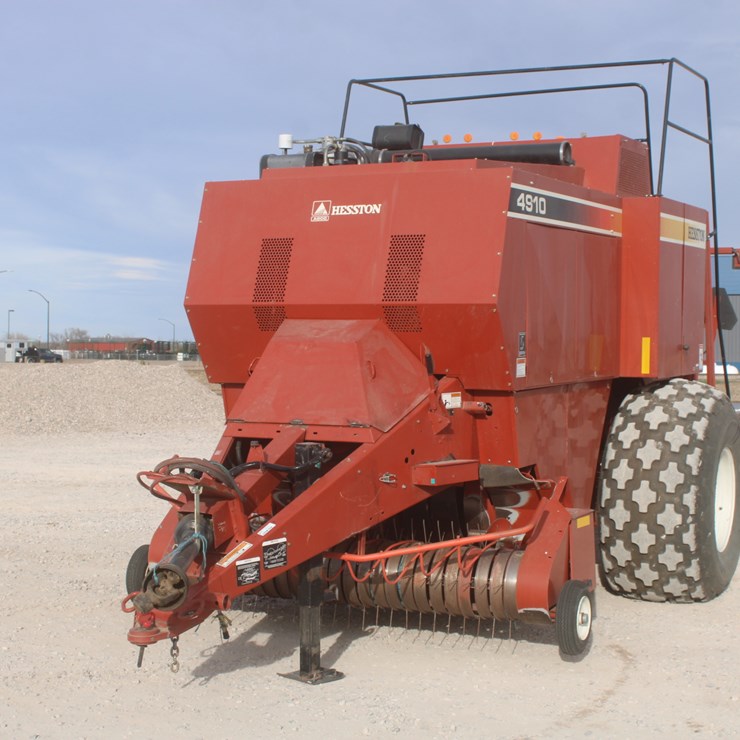 HESSTON 4910