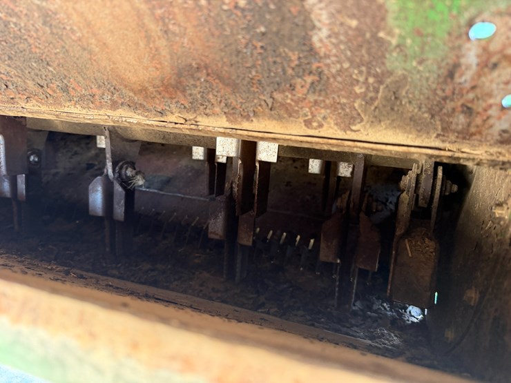 2014-john-deere-s670-image-64