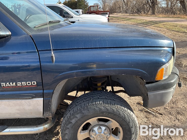 2001-dodge-ram-2500-image-19