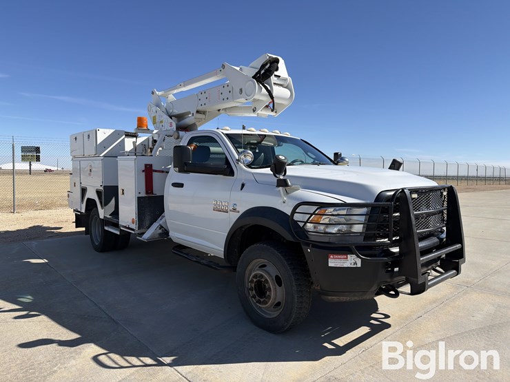2014-ram-5500-37'-bucket-truck-image-3