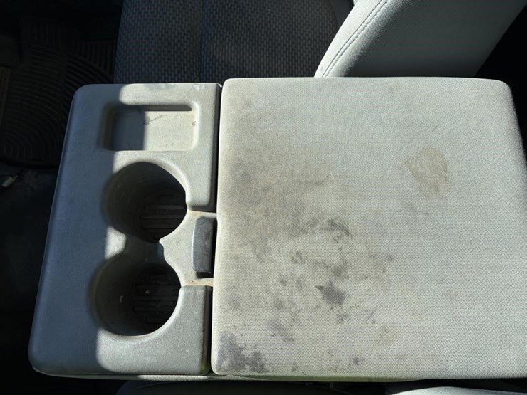 2012-ford-f550-xlt-image-16