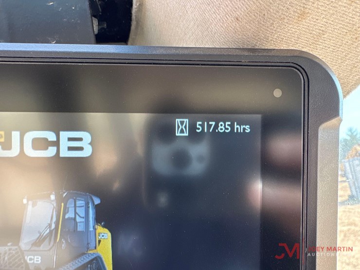 2023-jcb-2ts-7t-image-23