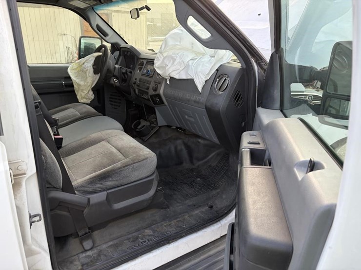 2012-ford-f250-image-12