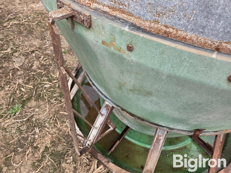 osborn-livestock-feeders-image-12