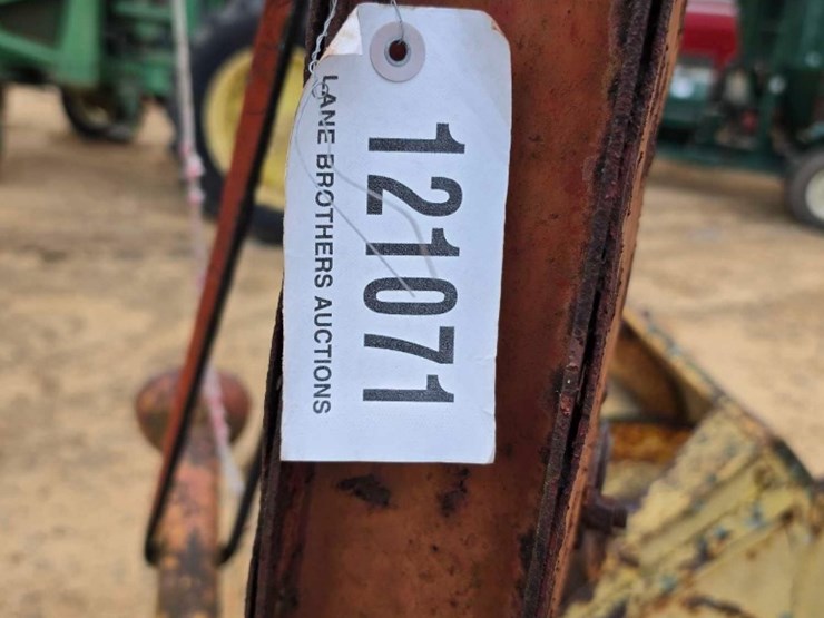 new-holland-717-image-7