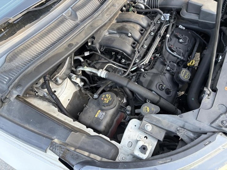 2016-ford-explorer-xlt-image-22