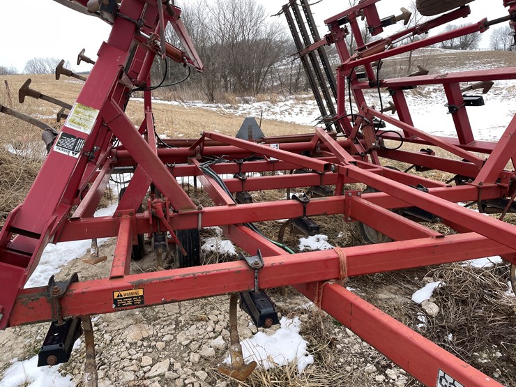 international-4800-image-15