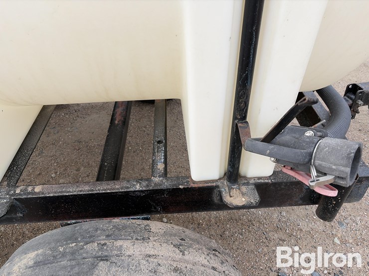 750-gallon-t/a-nurse-tank-trailer-image-9