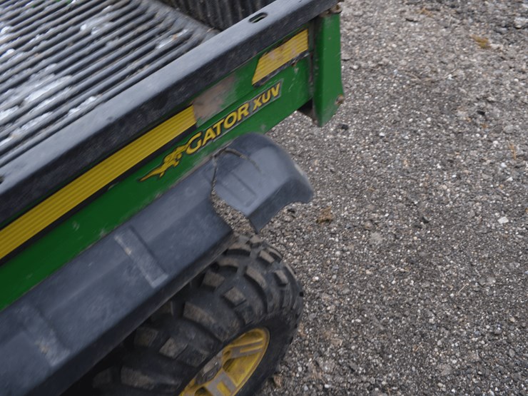 john-deere-850-d-gator-image-11