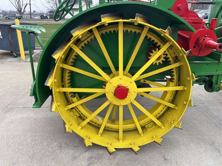 12-25-waterloo-boy-model-n-image-29