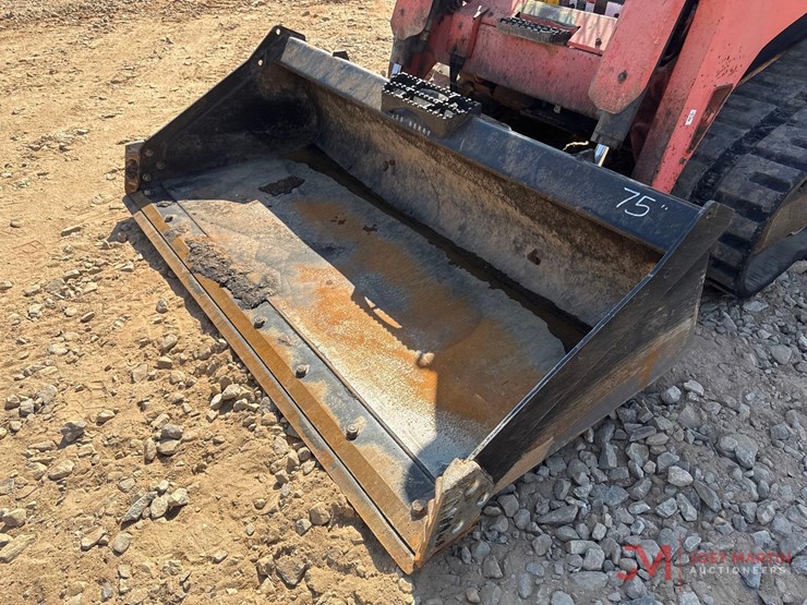 kubota-svl75-2-image-10