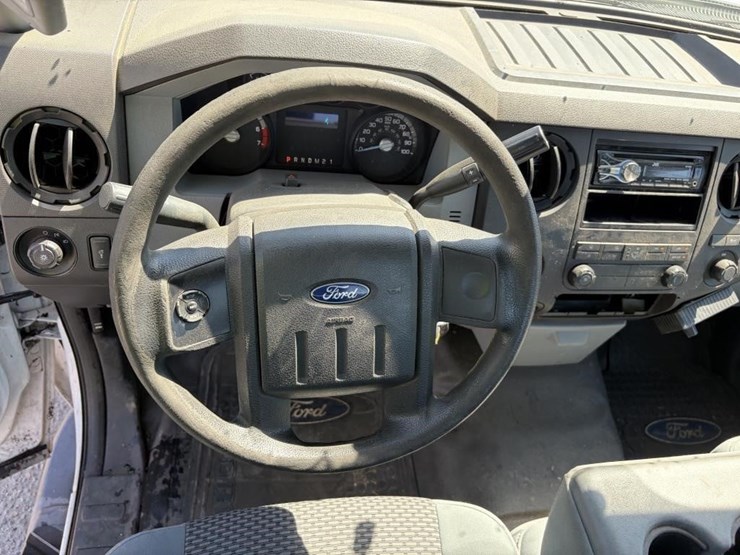 2012-ford-f250-image-11