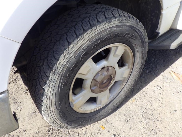 2011-ford-f150-image-14