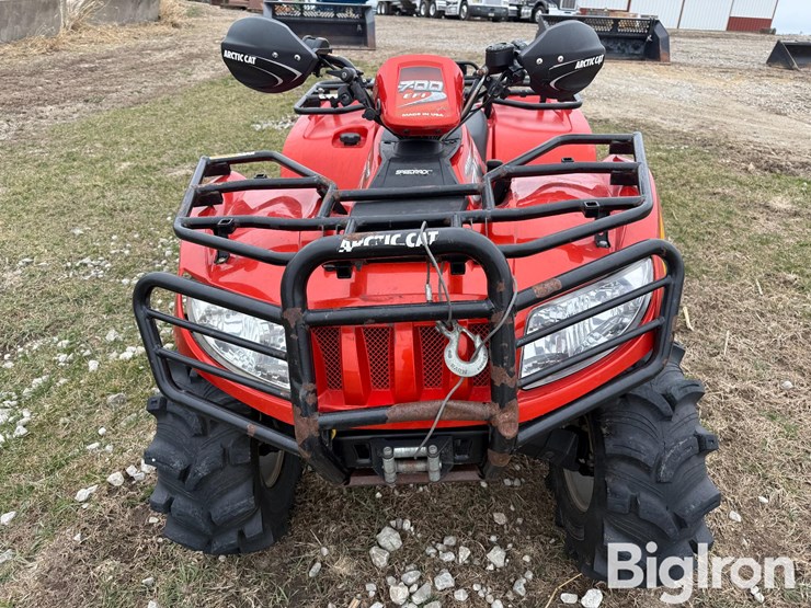 2006-arctic-cat-700-image-2