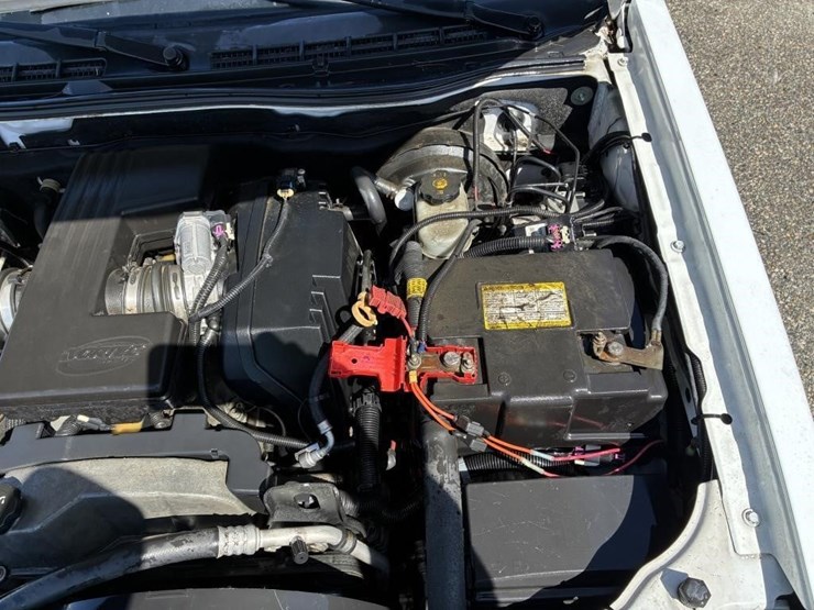 2011-chevrolet-colorado-image-6