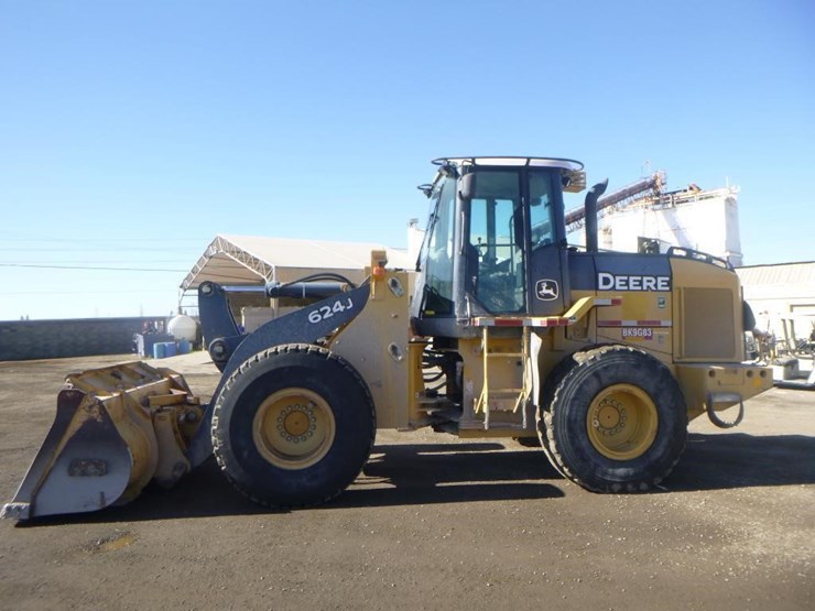 2005-deere-624j-image-5