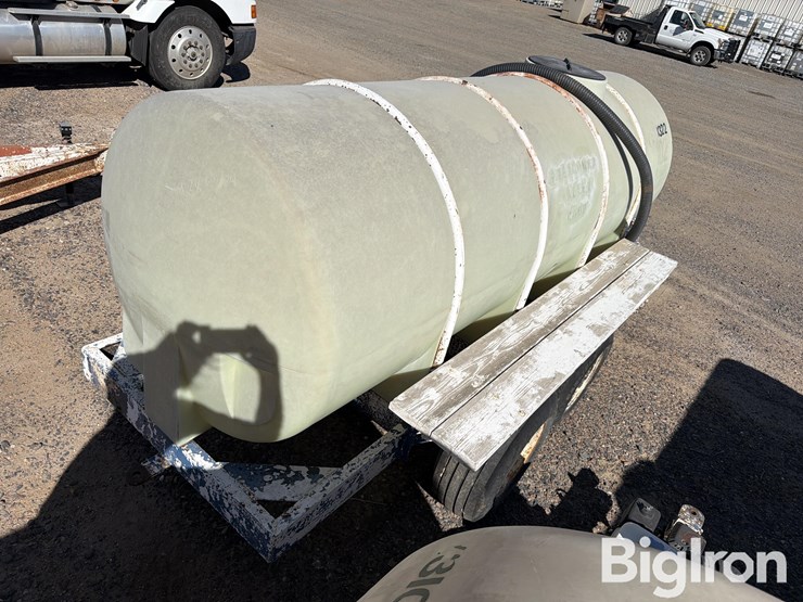 1050-gallon-t/a-nurse-tank-trailer-image-3