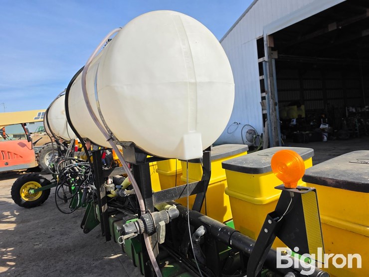 john-deere-1730-image-11