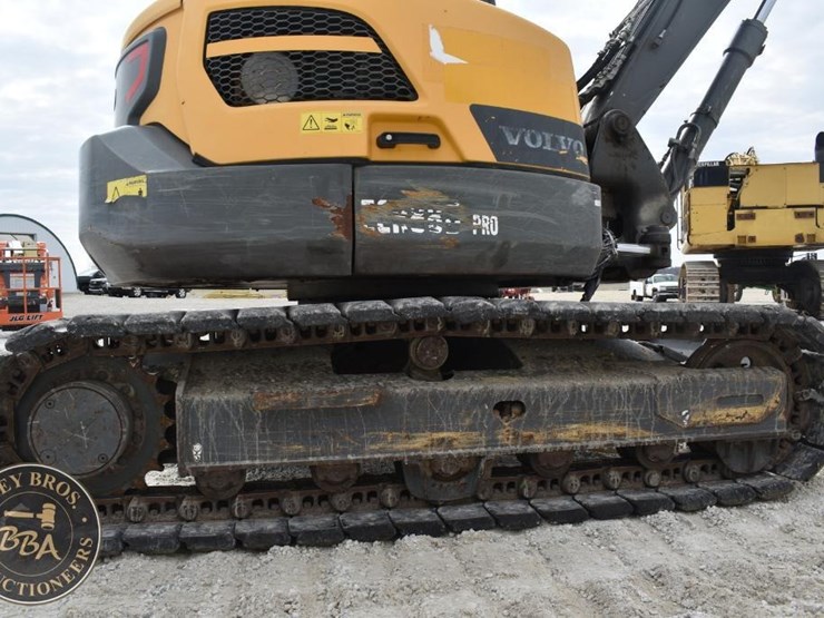 2019-volvo-ecr88d-image-40