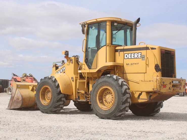 1998-john-deere-444h-image-3
