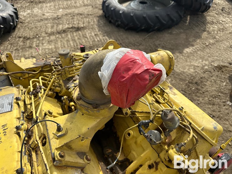 caterpillar-3208-image-13